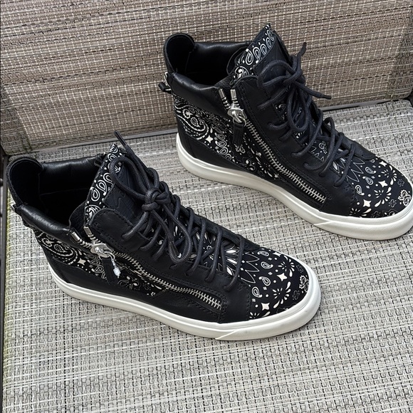 Giuseppe Zanotti Black White Zippers High-Top Sneakers-6 - Picture 3 of 13